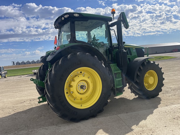 2025 John Deere 6R 195 Tractor