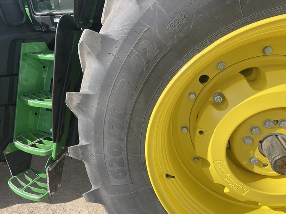 2025 John Deere 6R 195 Tractor