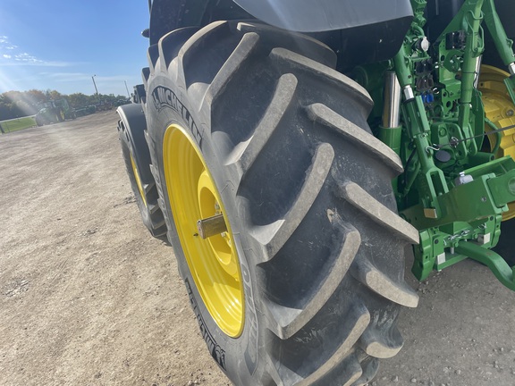 2025 John Deere 6R 195 Tractor