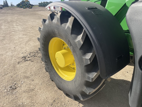 2025 John Deere 6R 195 Tractor