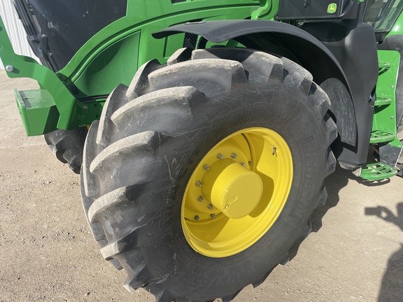 2025 John Deere 6R 195 Tractor