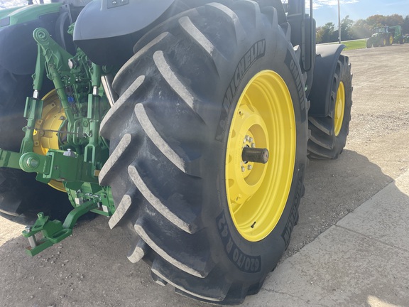 2025 John Deere 6R 195 Tractor