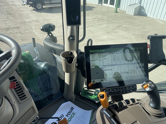 2025 John Deere 6R 195 Tractor