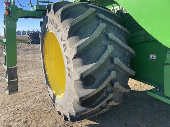 2022 John Deere S770 Combine