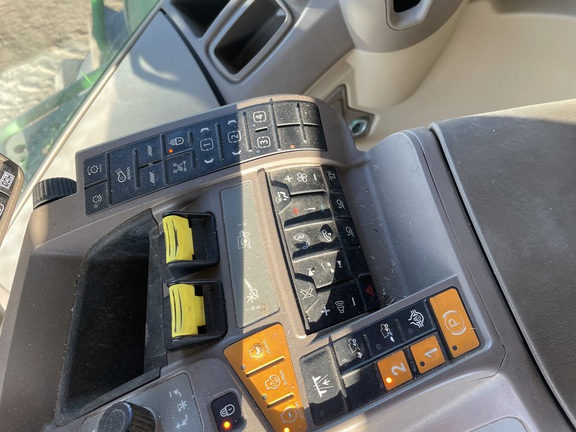 2022 John Deere S770 Combine