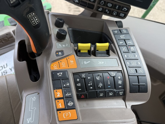 2022 John Deere S770 Combine
