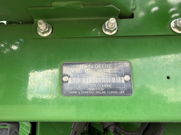 2022 John Deere S770 Combine
