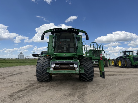 2022 John Deere S770 Combine