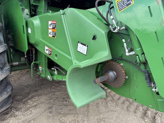 2022 John Deere S770 Combine