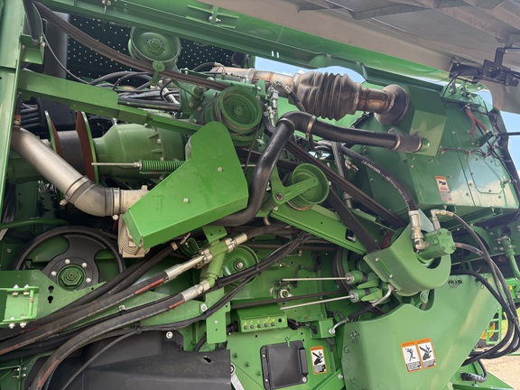 2022 John Deere S770 Combine