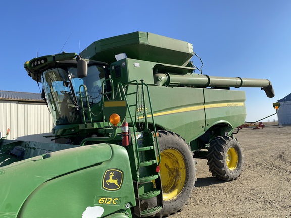 2021 John Deere S770 Combine