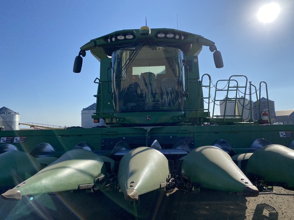 2021 John Deere S770 Combine