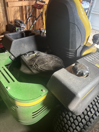 2008 John Deere Z465 Mower/Zero Turn