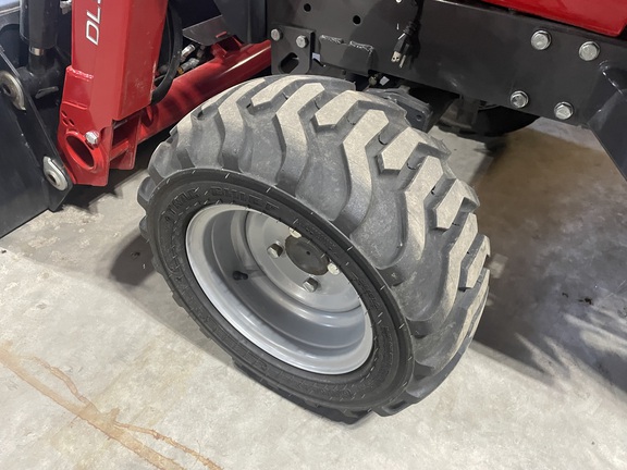 2018 Massey Ferguson GC1705 Tractor Compact