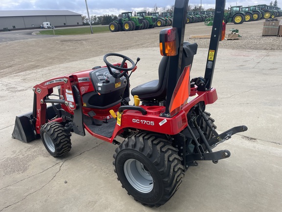 2018 Massey Ferguson GC1705 Tractor Compact