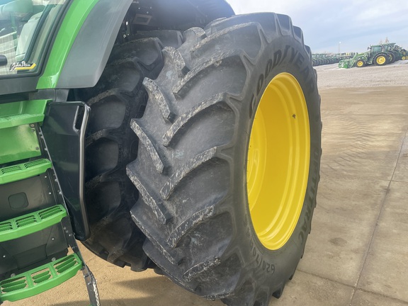 2024 John Deere 8R 340 Tractor