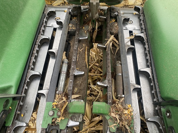 2012 John Deere 612C Header Corn Head