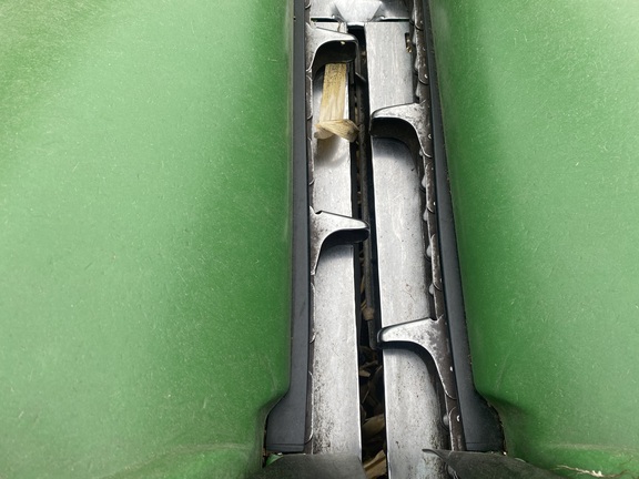 2012 John Deere 612C Header Corn Head