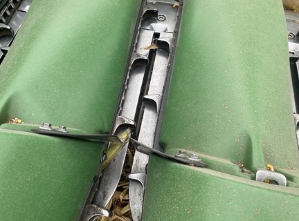 2012 John Deere 612C Header Corn Head