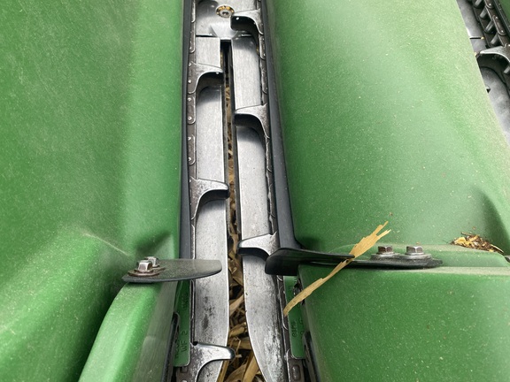 2012 John Deere 612C Header Corn Head