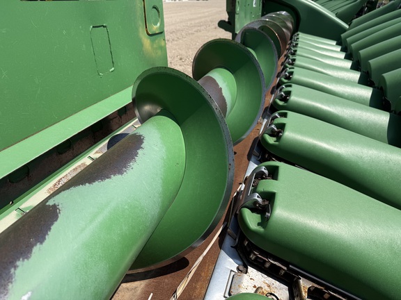 2012 John Deere 612C Header Corn Head