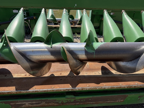 2012 John Deere 612C Header Corn Head