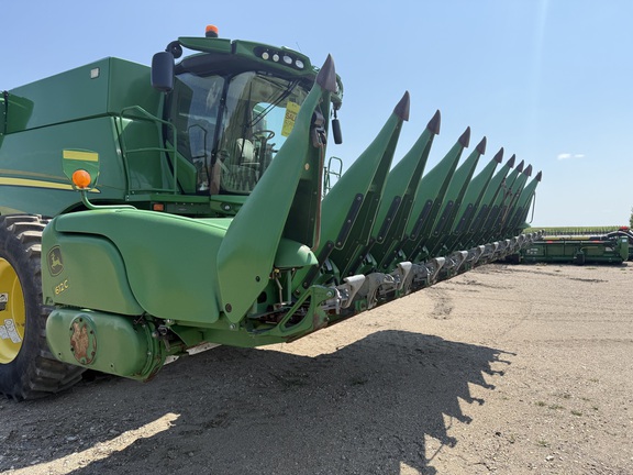 2012 John Deere 612C Header Corn Head