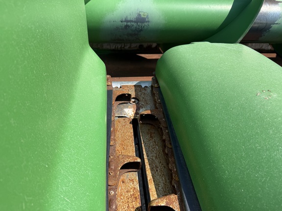 2012 John Deere 612C Header Corn Head