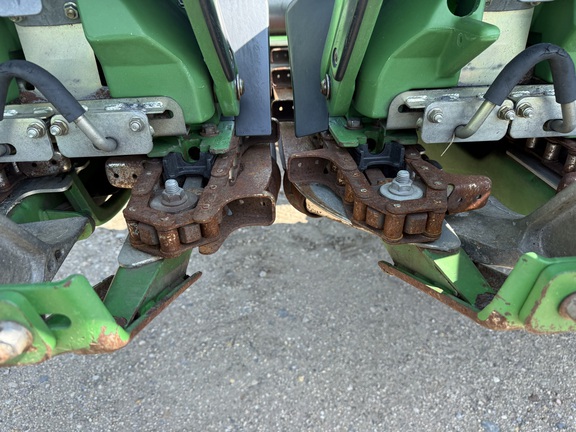 2012 John Deere 612C Header Corn Head