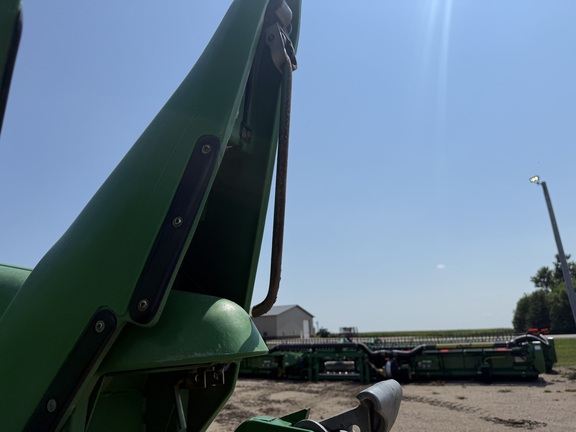 2012 John Deere 612C Header Corn Head