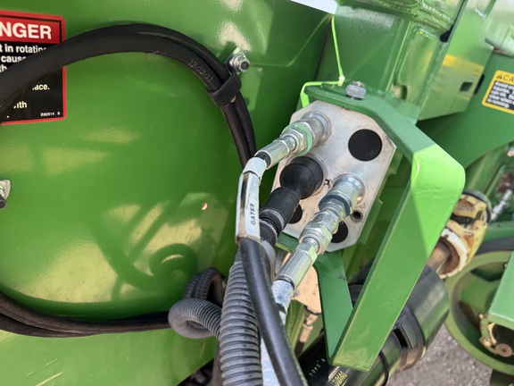 2012 John Deere 612C Header Corn Head