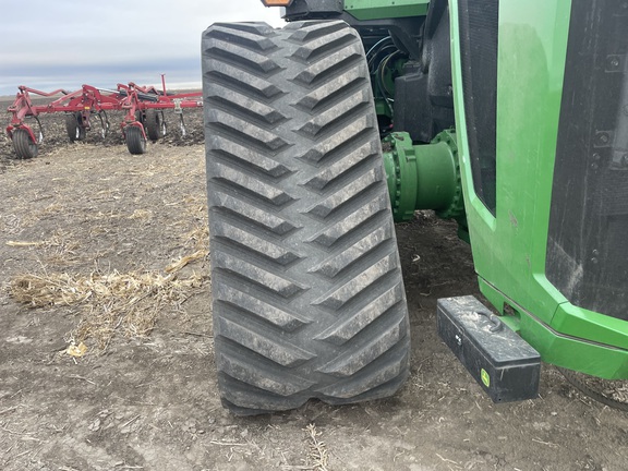 2025 John Deere 9RX 710 Tractor Rubber Track