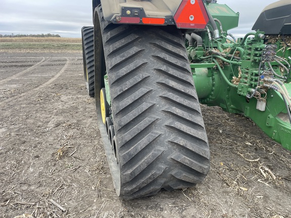 2025 John Deere 9RX 710 Tractor Rubber Track