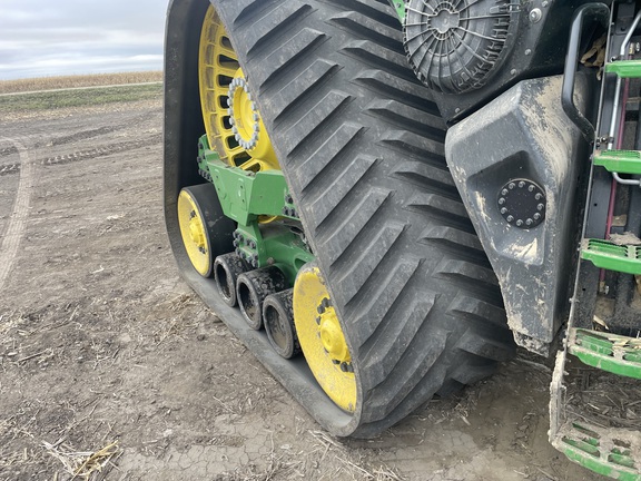 2025 John Deere 9RX 710 Tractor Rubber Track