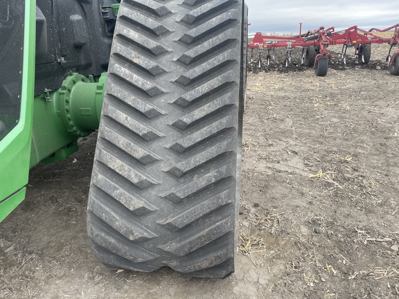 2025 John Deere 9RX 710 Tractor Rubber Track