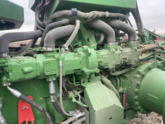 2025 John Deere 9RX 710 Tractor Rubber Track