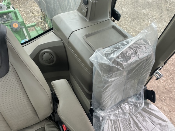 2025 John Deere 9RX 710 Tractor Rubber Track