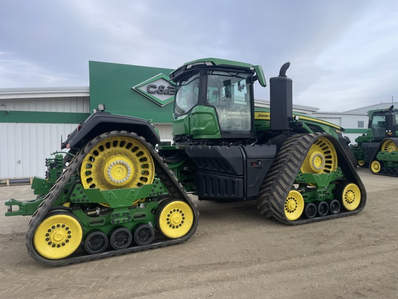 2025 John Deere 9RX 710 Tractor Rubber Track