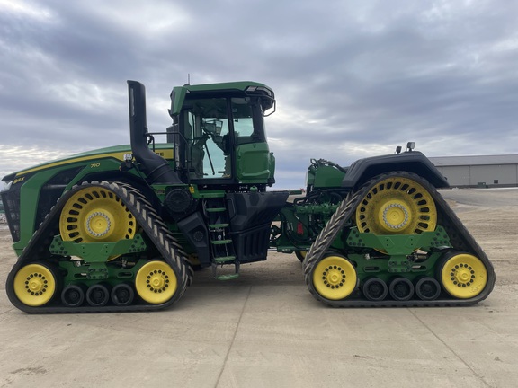2025 John Deere 9RX 710 Tractor Rubber Track