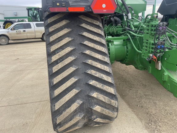 2025 John Deere 9RX 710 Tractor Rubber Track