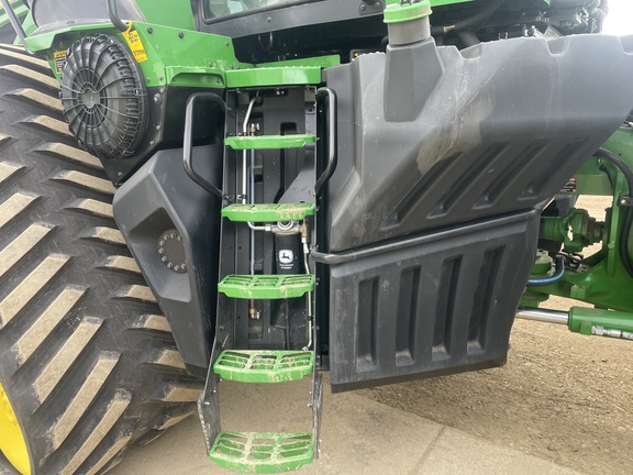 2025 John Deere 9RX 710 Tractor Rubber Track