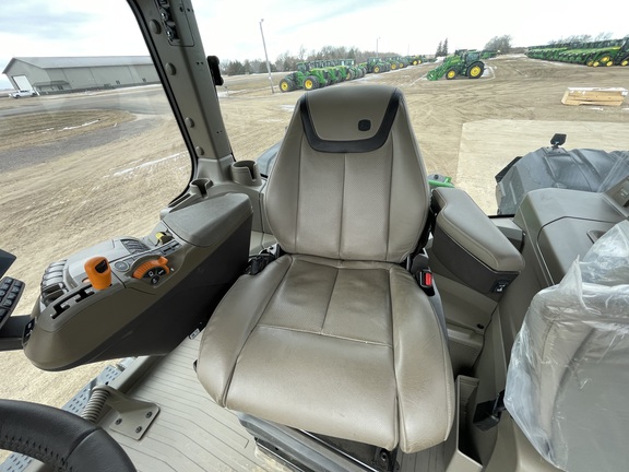 2025 John Deere 9RX 710 Tractor Rubber Track