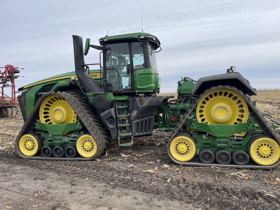 2025 John Deere 9RX 770 Tractor Rubber Track