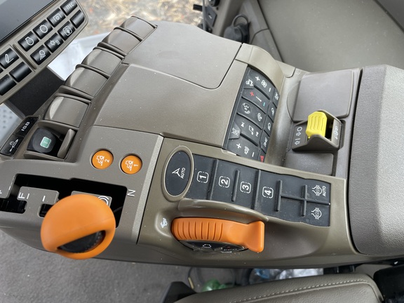 2025 John Deere 9RX 770 Tractor Rubber Track