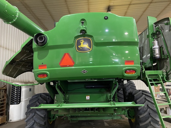 2023 John Deere S770 Combine
