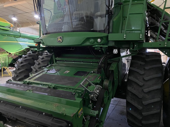 2023 John Deere S770 Combine