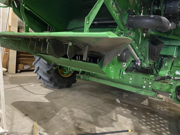 2023 John Deere S770 Combine