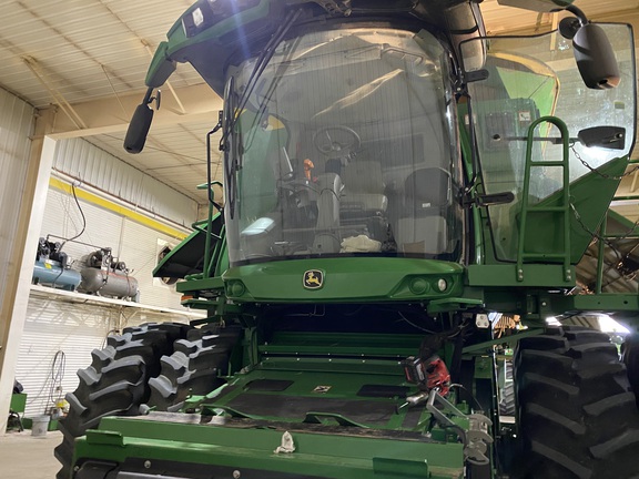 2023 John Deere S770 Combine