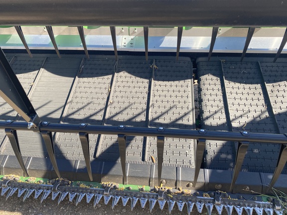 2023 John Deere RD40F Header Combine