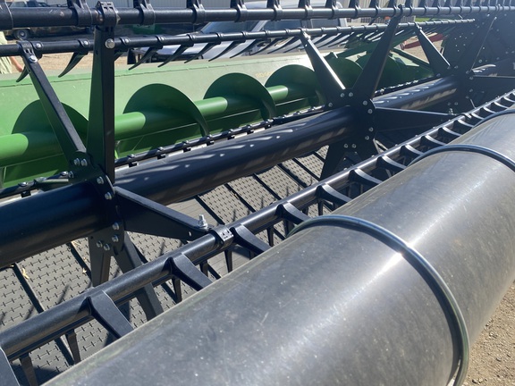 2023 John Deere RD40F Header Combine